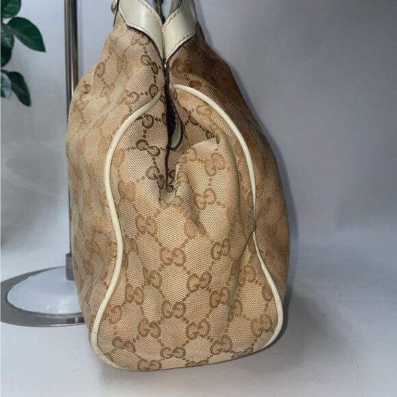 BEAUTIFUL! Authentic Gucci Sukey GG Logo Leather Trim Tote B… - Picture 4 of 13